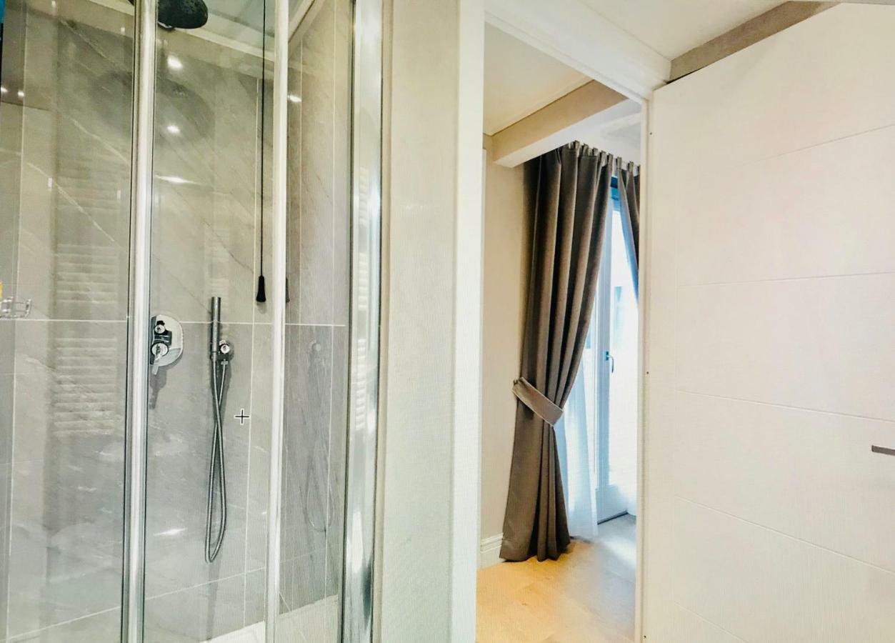 Booking Florence Ngoại thất bức ảnh